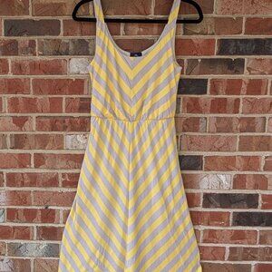 Angie Yellow & Khaki Striped Dress – Size Small